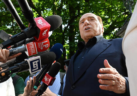 Elezioni: Berlusconi, mi candider? al Senato © ANSA
