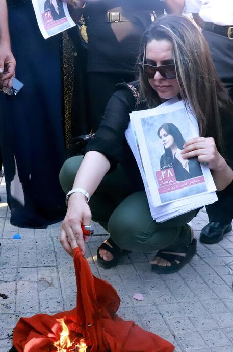 Una manifestazione dopo la morte di Mahsa Amini © AFP