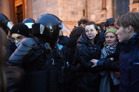 Ong, oltre mille arresti in Russia durante proteste © AFP