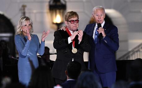 Biden celebra Elton John, 'sono suo fan,sua musica rende liberi' © AFP