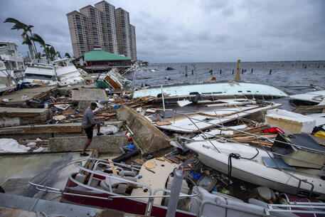 Uragano Ian 2,5 mln senza elettricità in Florida - Ultima Ora - ANSA
