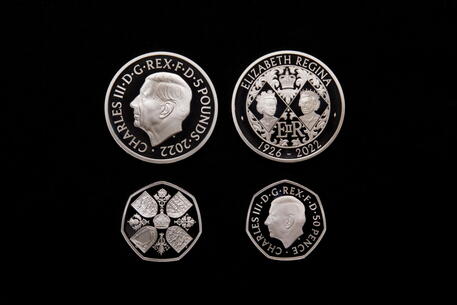 Gb: svelate le prime monete con l'effigie di re Carlo III © EPA