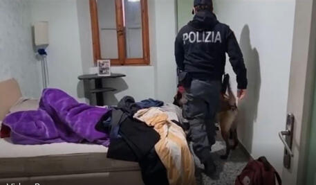 Immigrazione clandestina, arresti e perquisizioni in Italia © ANSA