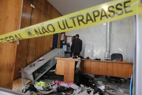 I danni causati dall'assalto dei bolsonaristi alle sedi istituzionali a Brasilia © EPA
