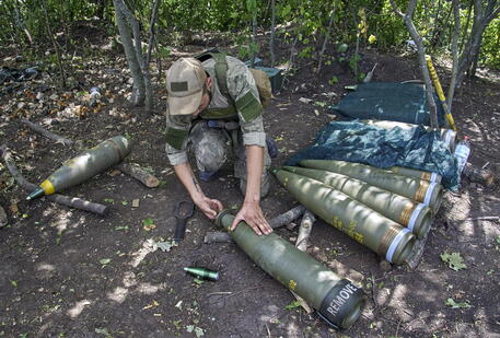 Munizioni in uso dall'esercito ucraino © EPA