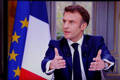 Macron durante l'intervista © AFP