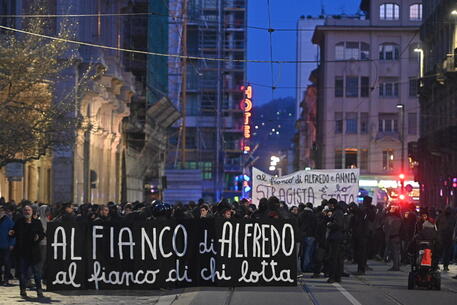 Manifestazione a Torino di solidarietà ad Alfredo Cospito © ANSA