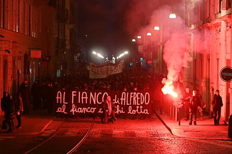 Manifestazione a Torino in solidarietà con Alfredo Cospito © ANSA