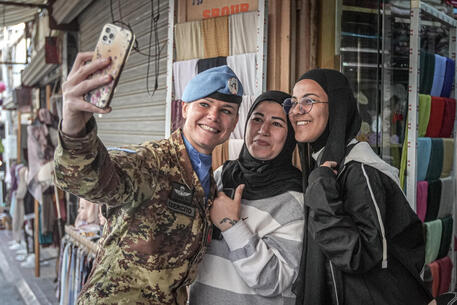 Le soldatesse italiane dell'Unifil in missione in Libano © ANSA