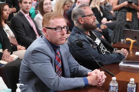Stewart Rhodes (a destra) durante il suo processo © EPA