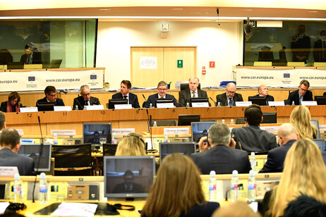 Comitato regioni, "siano al centro politica Ue per l'innovazione"