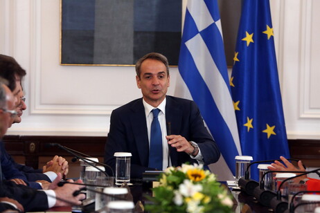 La Grecia "non metterà in pericolo la sua difesa per aiutare Kiev"