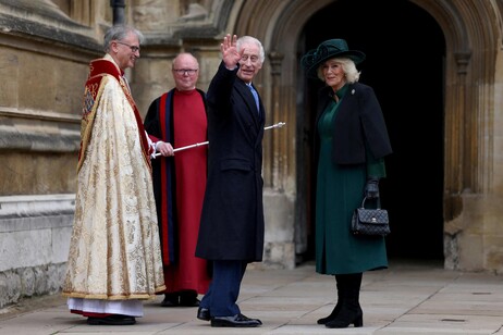 Re Carlo e Camilla alla messa di Pasqua alla St. George Chapel di Windsor