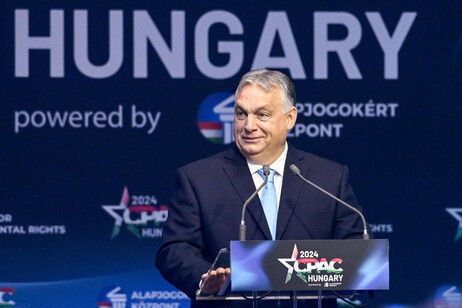 Mosca: "pressioni su Orban perché difende gli interessi dell'Ungheria"