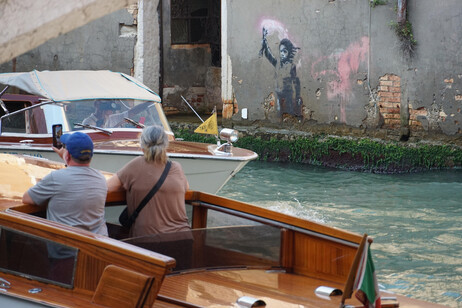 &gt;ANSA-FOCUS/ Street artist a Venezia, non c'è solo Banksy