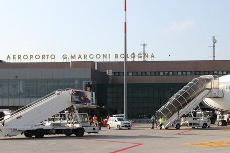 Foto d'archivio aeroporto di Bologna