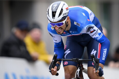 Alaphilippe celebró en la duodécima etapa del Giro