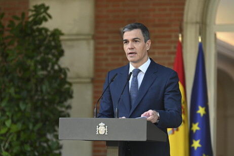 Il premier spagnolo Sanchez