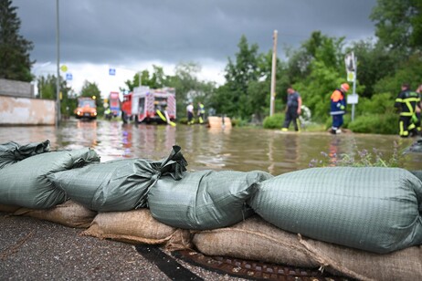 Allarme alluvioni in Germania, emergenza in comuni Baviera