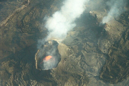 I ricercatori hanno analizzato la dinamica di 12 esplosioni avvenute nel corso dell’eruzione del Kilauea (fonte: wikipedia)