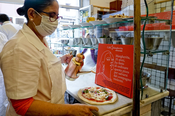 Violence women: Actionaid, a pizza can save a life