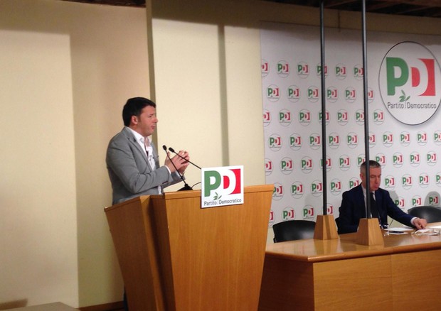 Il presidente del Consiglio Matteo Renzi durante la direzione del Pd © ANSA