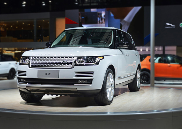 E' una Range Rover Vogue SE la Land Rover numero 6 milioni © ANSA