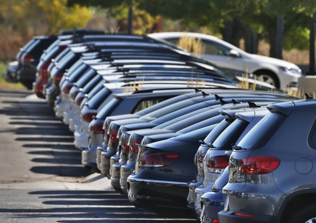 Volkswagen, da scandalo possibile guerra dei prezzi auto © AP