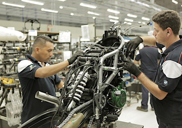 BMW apre in Brasile primo suo impianto moto fuori Germania © BMW Motorrad