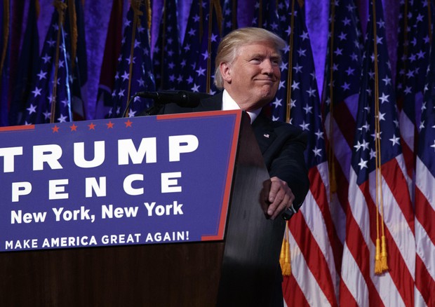 Donald Trump dopo la vittoria (foto: AP)