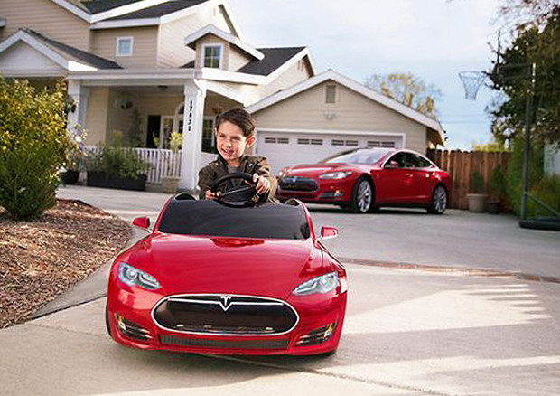 Mini Tesla per bambini, in Usa è regalo cult per Natale © Radio Flyer
