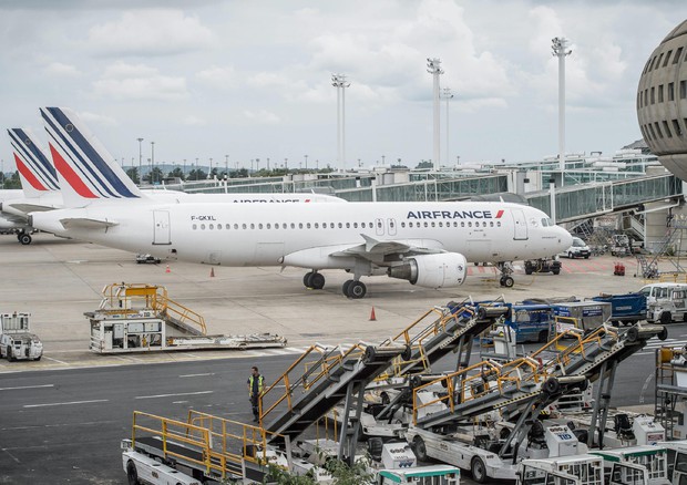 Sciopero Air France, oggi cancellati 21% voli (foto: EPA)