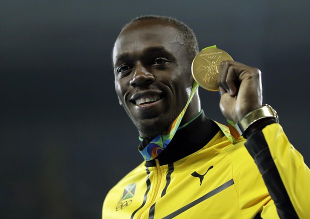 Bolt saluta il mondo, ora sono io il più grande (foto: AP)