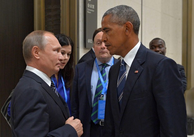 Barack Obama e Vladimir Putin (foto: EPA)