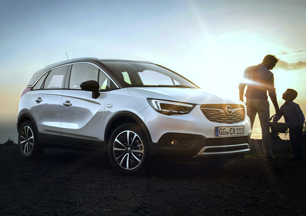 Crossland X, nuovo crossover Opel protagonista dell'X factor © Opel Media