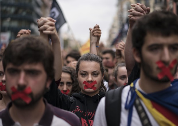 Sostenitori dell'indipendenza della Catalogna © AP