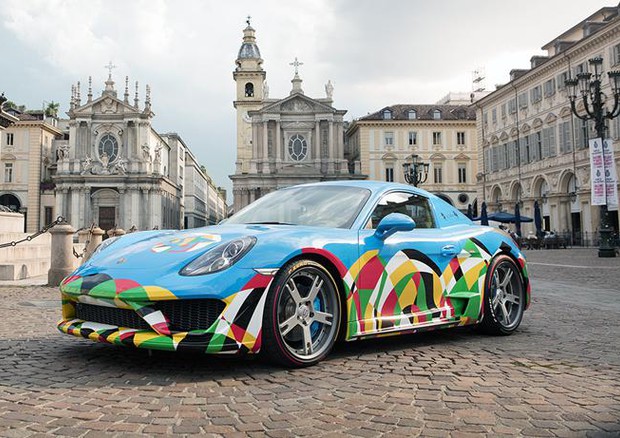 Stola e Nespolo celebrano Porsche con la Torino-Zuffenhausen © ANSA