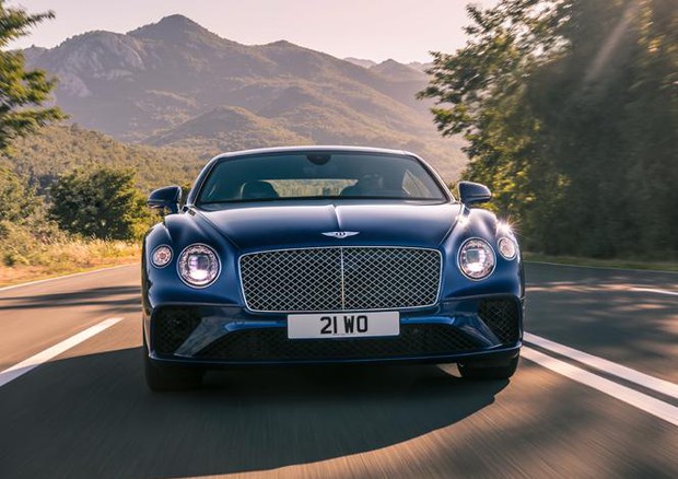 Ecco terza generazione della lussuosa Bentley Continental GT © Bentley Press
