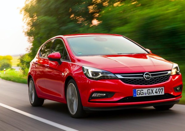 Opel, debutta al Salone di Francoforte l'Astra ecoM © Ufficio stampa Opel