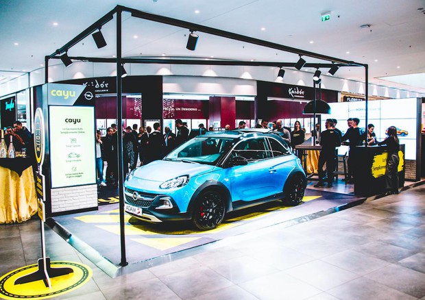 Opel lancia Cayu, shopping online ma nei centri commerciali © ANSA