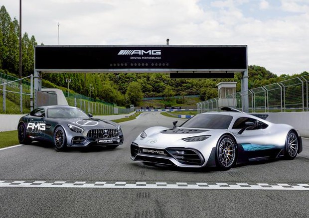 Per sostenere le vendite AMG ha aperto un autodromo a pochi chilometri da Seoul © Daimler Press