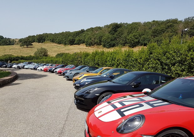 70 Porsche su strade Lazio per i 70 anni casa di Stoccarda © ANSA