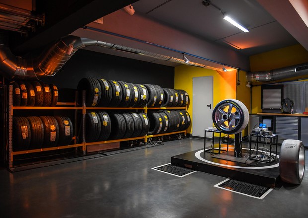 Pirelli apre a Monte Carlo l'atelier del pneumatico © ANSA