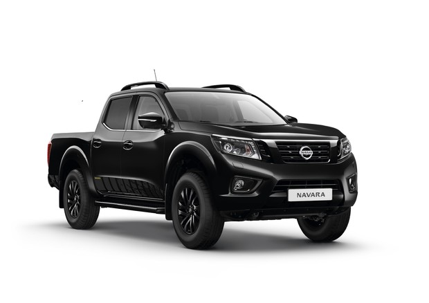 Nissan, a salone Hannover serie speciale Navara N-Guard © 