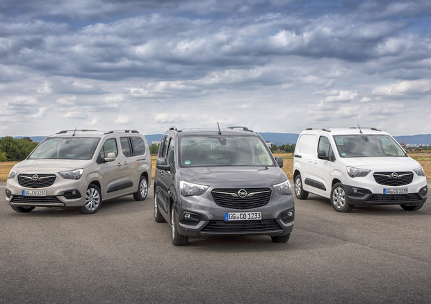 Nuovi Opel Combo Van e Combo XLife in passerella in Germania   © Opel