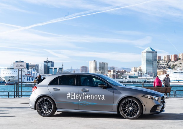 'Hey Mercedes', con l'assistente virtuale in giro per Genova © ANSA