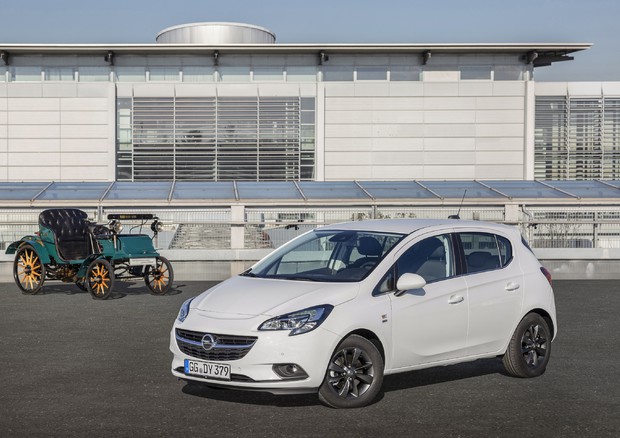 Corsa, debutta versione per 120 anni produzione Opel © 