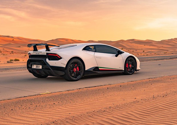 Serata Dubai riunirà proprietari Lamborghini negli Emirati © Automobili Lamborghini America
