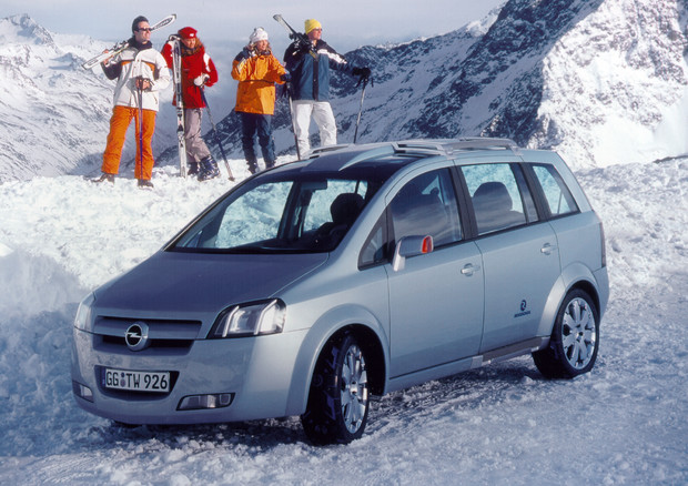 Opel Snowtrekker, vent'anni fa Zafira per l'inverno © ANSA