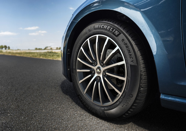 E.Primacy primo pneumatico Michelin a impatto zero sulla CO2 © Michelin